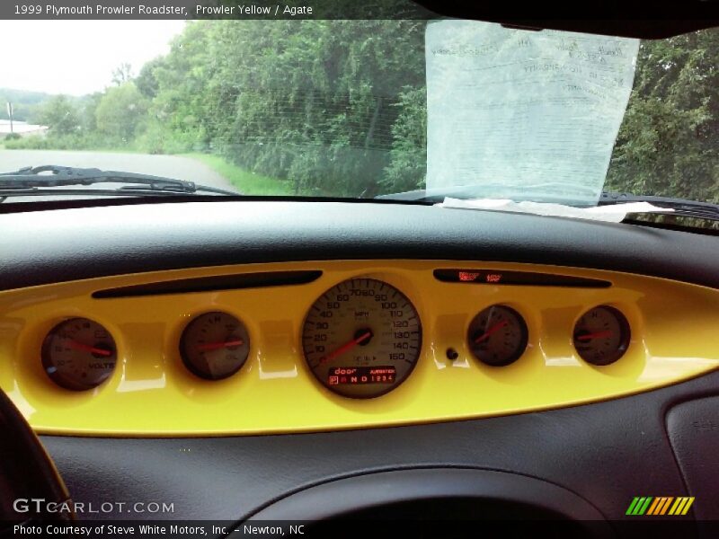 Prowler Yellow / Agate 1999 Plymouth Prowler Roadster
