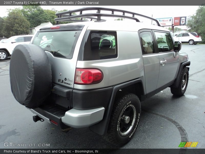 Titanium Metallic / Dark Charcoal 2007 Toyota FJ Cruiser 4WD