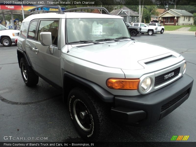 Titanium Metallic / Dark Charcoal 2007 Toyota FJ Cruiser 4WD