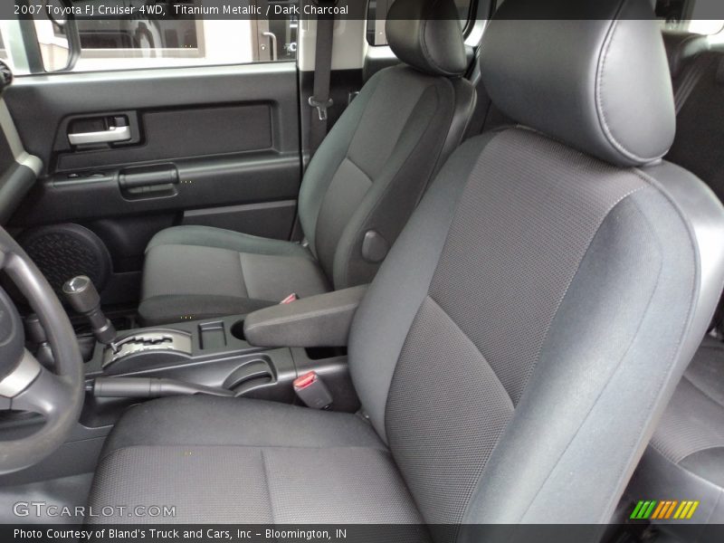 Titanium Metallic / Dark Charcoal 2007 Toyota FJ Cruiser 4WD
