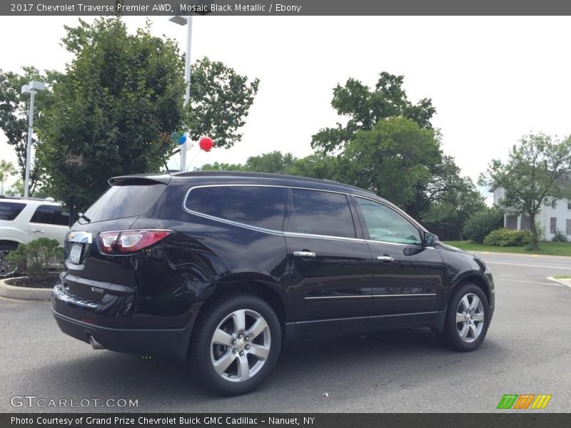 Mosaic Black Metallic / Ebony 2017 Chevrolet Traverse Premier AWD