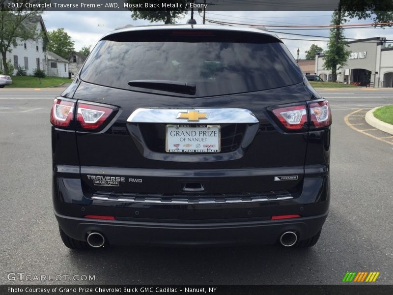 Mosaic Black Metallic / Ebony 2017 Chevrolet Traverse Premier AWD