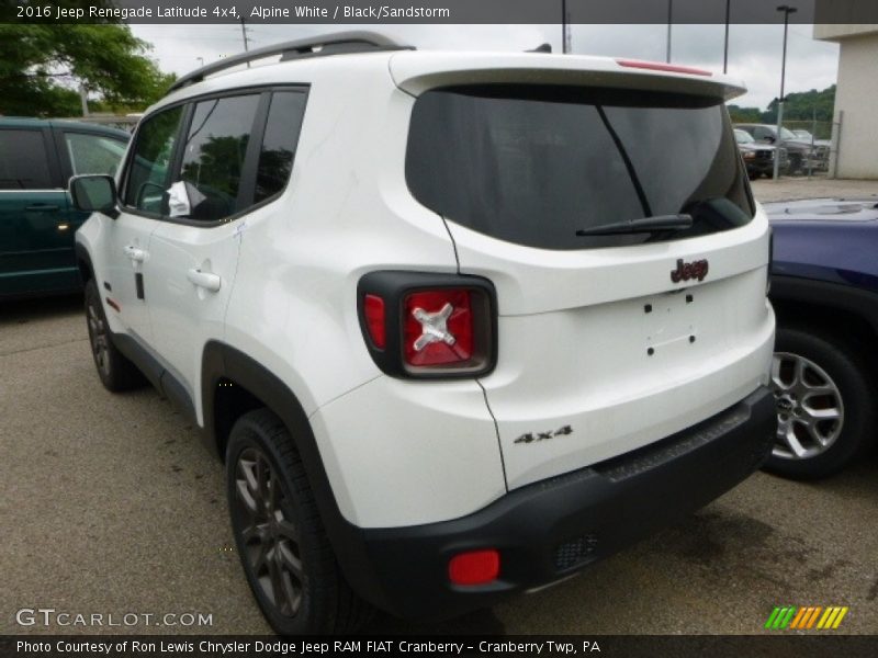 Alpine White / Black/Sandstorm 2016 Jeep Renegade Latitude 4x4