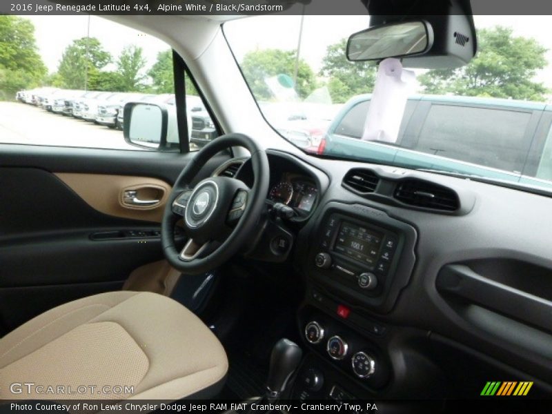 Alpine White / Black/Sandstorm 2016 Jeep Renegade Latitude 4x4