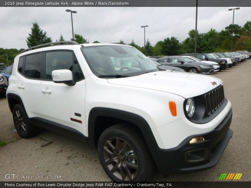 Alpine White / Black/Sandstorm 2016 Jeep Renegade Latitude 4x4