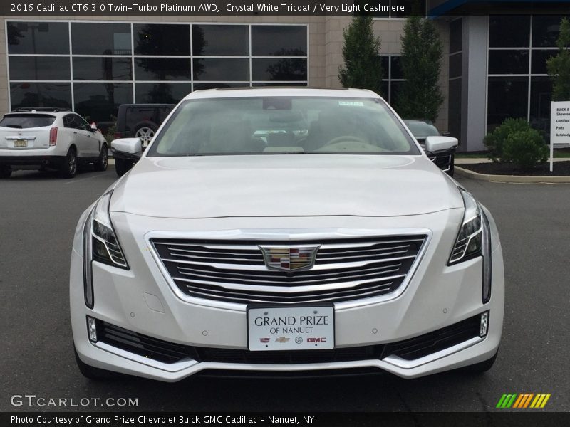 Crystal White Tricoat / Very Light Cashmere 2016 Cadillac CT6 3.0 Twin-Turbo Platinum AWD