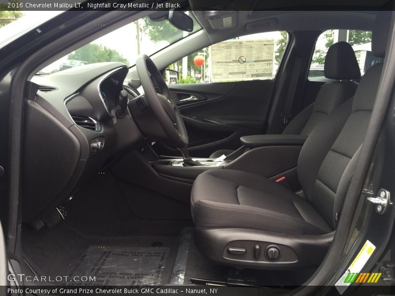Nightfall Gray Metallic / Jet Black 2016 Chevrolet Malibu LT