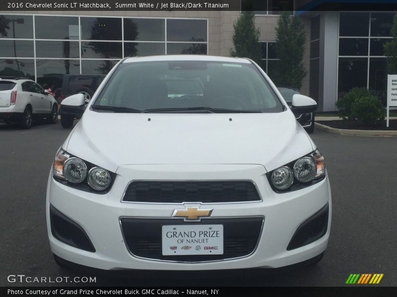 Summit White / Jet Black/Dark Titanium 2016 Chevrolet Sonic LT Hatchback