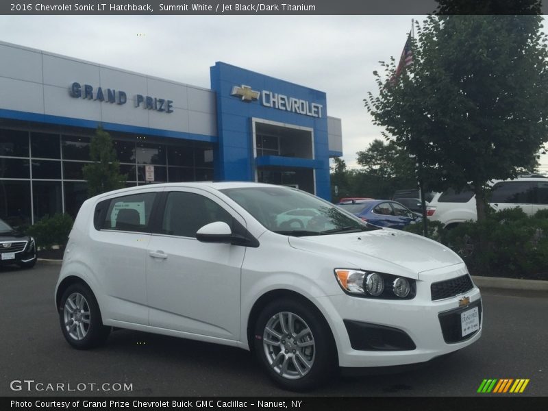 Summit White / Jet Black/Dark Titanium 2016 Chevrolet Sonic LT Hatchback