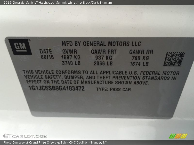 Summit White / Jet Black/Dark Titanium 2016 Chevrolet Sonic LT Hatchback