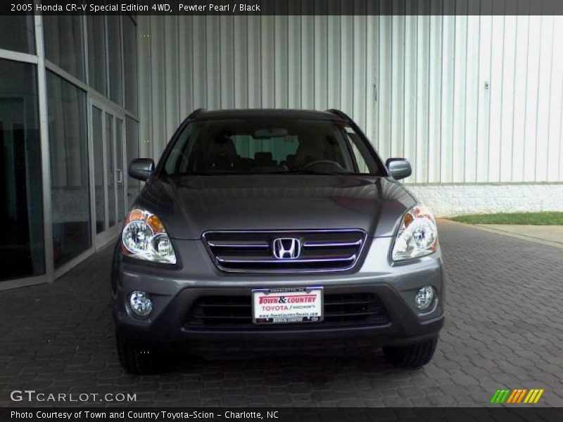 Pewter Pearl / Black 2005 Honda CR-V Special Edition 4WD