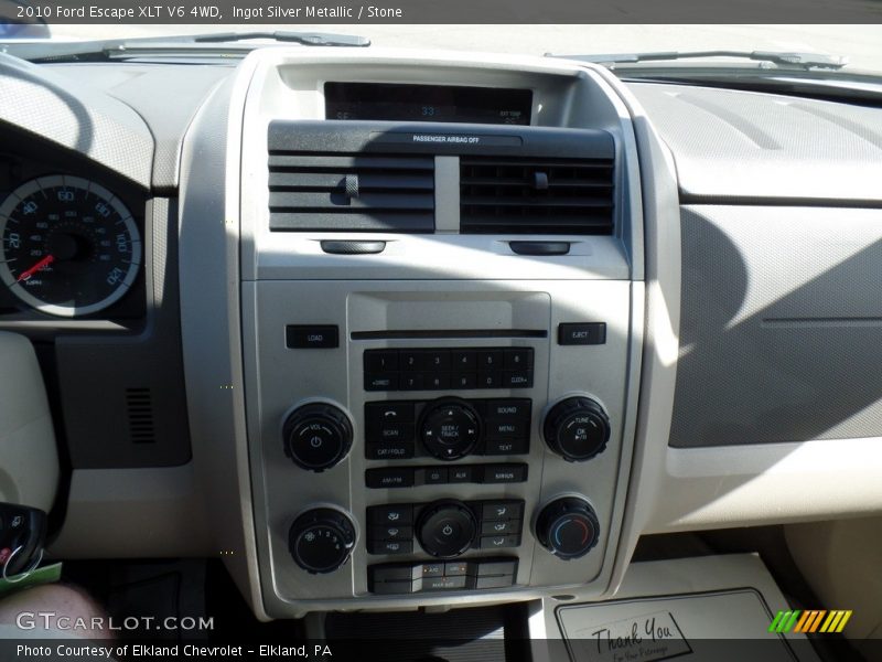 Ingot Silver Metallic / Stone 2010 Ford Escape XLT V6 4WD