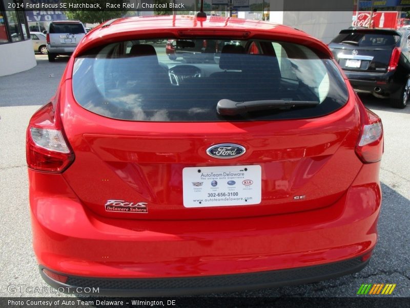 Race Red / Charcoal Black 2014 Ford Focus SE Hatchback