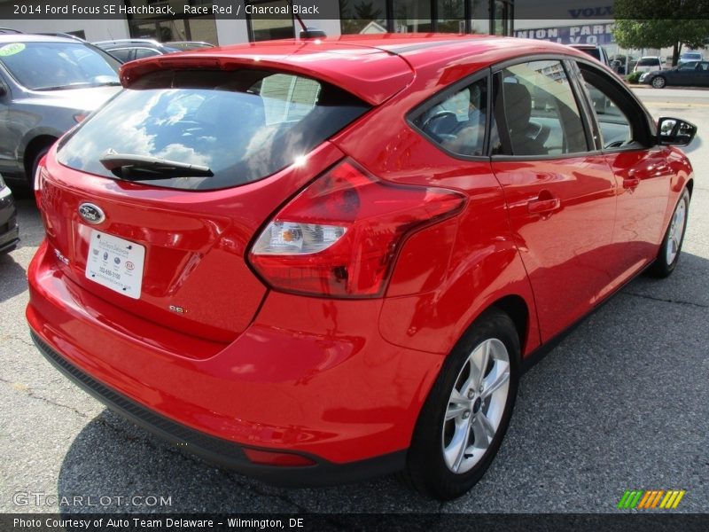 Race Red / Charcoal Black 2014 Ford Focus SE Hatchback