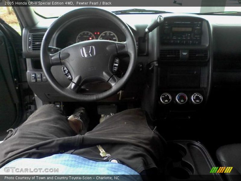 Pewter Pearl / Black 2005 Honda CR-V Special Edition 4WD