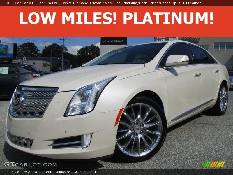 White Diamond Tricoat / Very Light Platinum/Dark Urban/Cocoa Opus Full Leather 2013 Cadillac XTS Platinum FWD