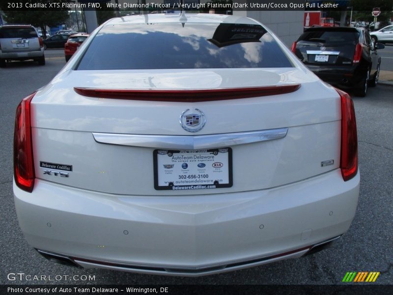 White Diamond Tricoat / Very Light Platinum/Dark Urban/Cocoa Opus Full Leather 2013 Cadillac XTS Platinum FWD