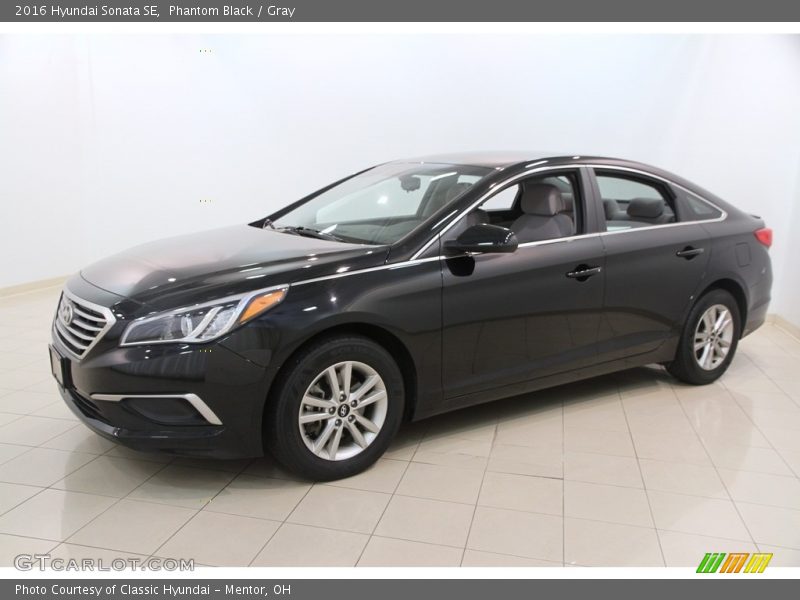 Phantom Black / Gray 2016 Hyundai Sonata SE