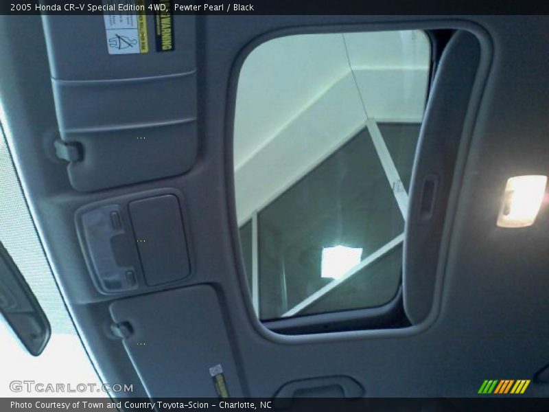 Pewter Pearl / Black 2005 Honda CR-V Special Edition 4WD