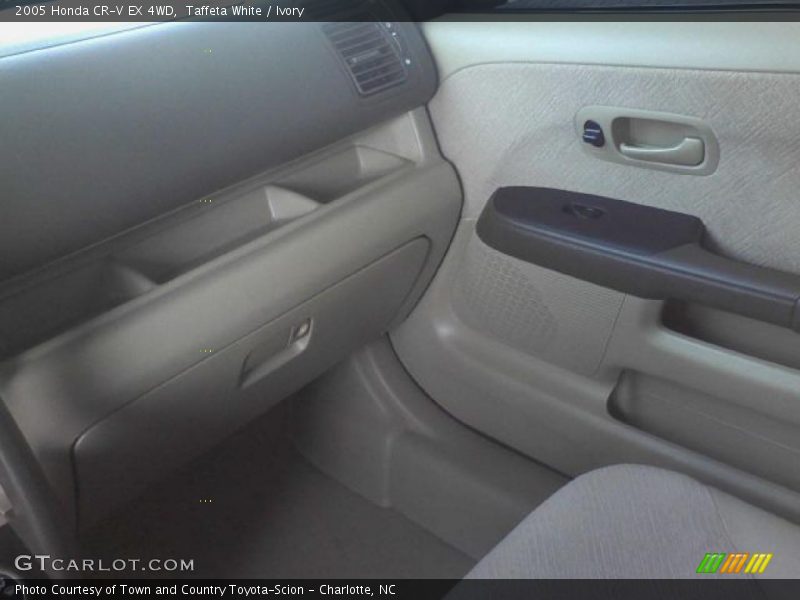 Taffeta White / Ivory 2005 Honda CR-V EX 4WD