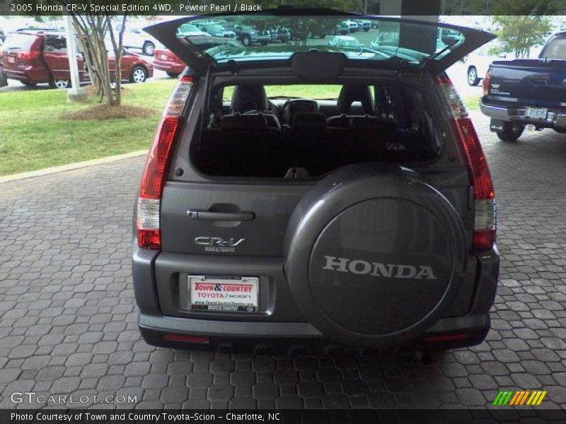 Pewter Pearl / Black 2005 Honda CR-V Special Edition 4WD
