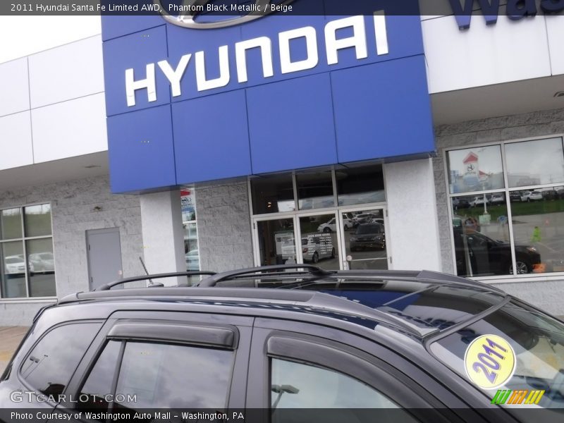 Phantom Black Metallic / Beige 2011 Hyundai Santa Fe Limited AWD