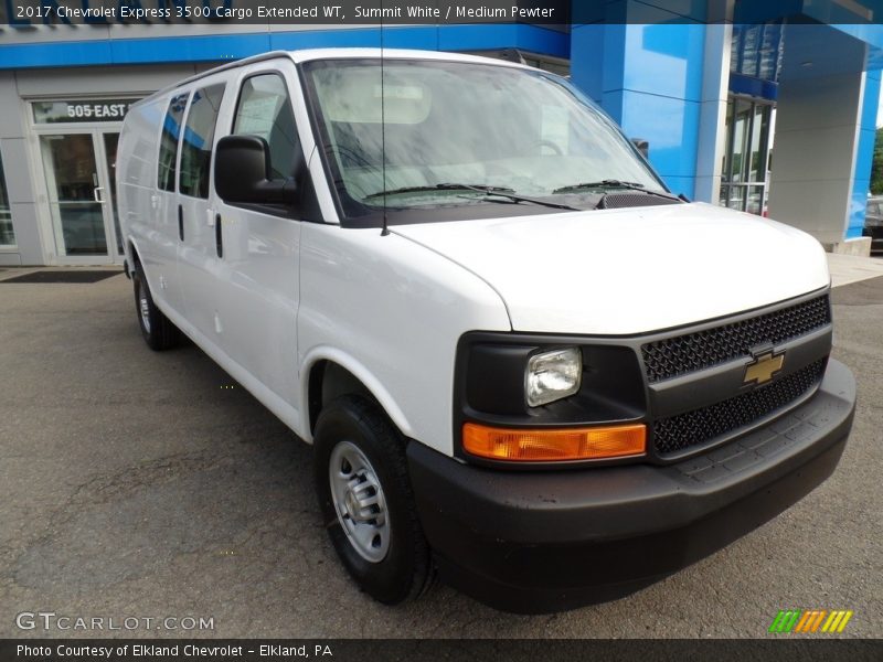 Summit White / Medium Pewter 2017 Chevrolet Express 3500 Cargo Extended WT