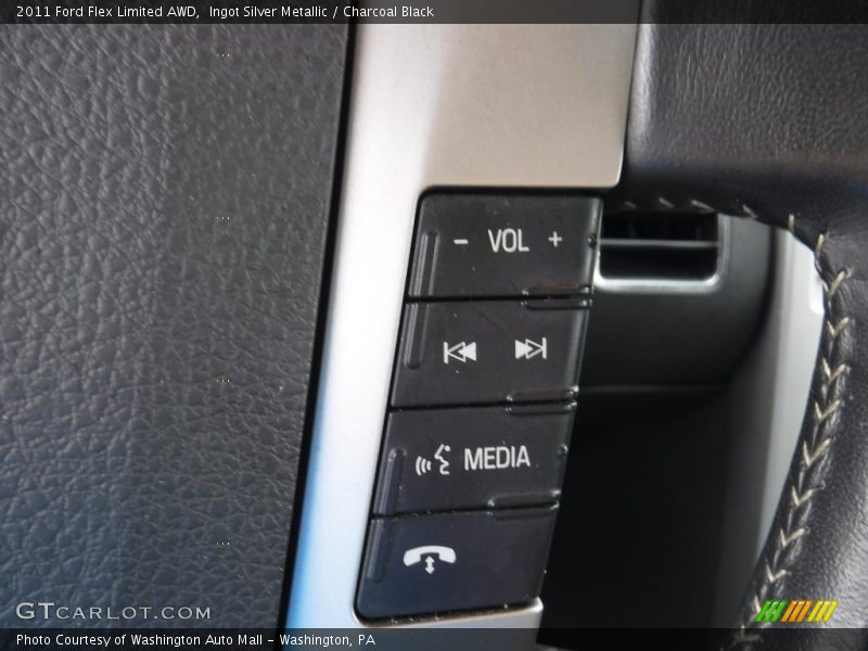 Ingot Silver Metallic / Charcoal Black 2011 Ford Flex Limited AWD