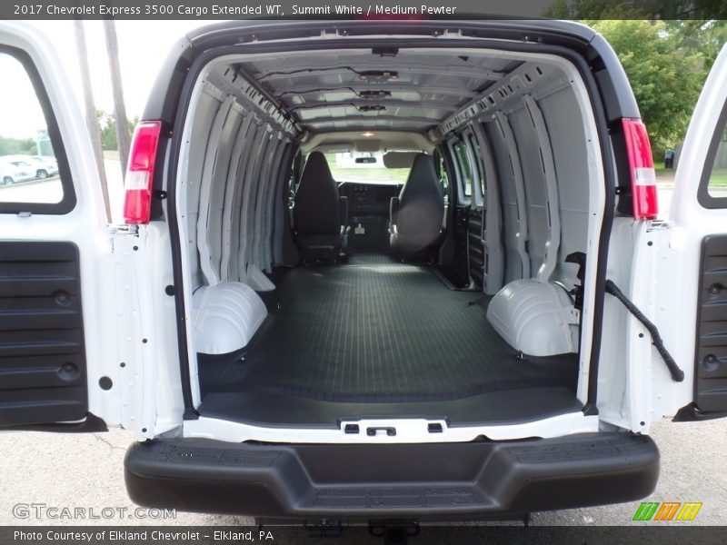 Summit White / Medium Pewter 2017 Chevrolet Express 3500 Cargo Extended WT