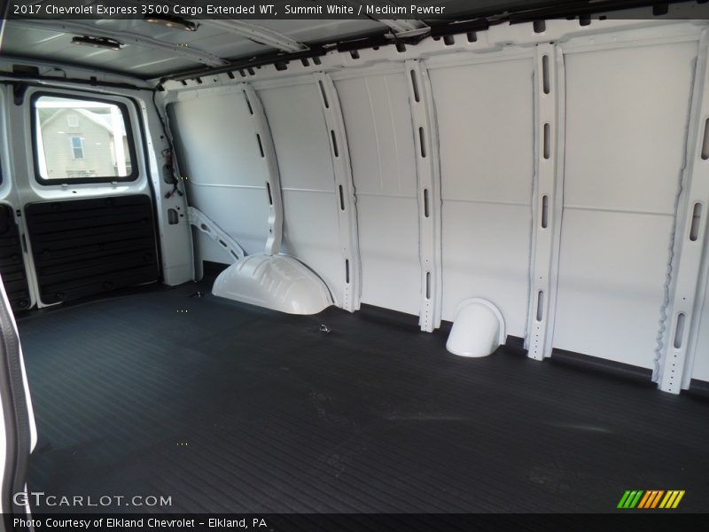 Summit White / Medium Pewter 2017 Chevrolet Express 3500 Cargo Extended WT