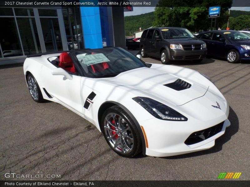 Front 3/4 View of 2017 Corvette Grand Sport Convertible