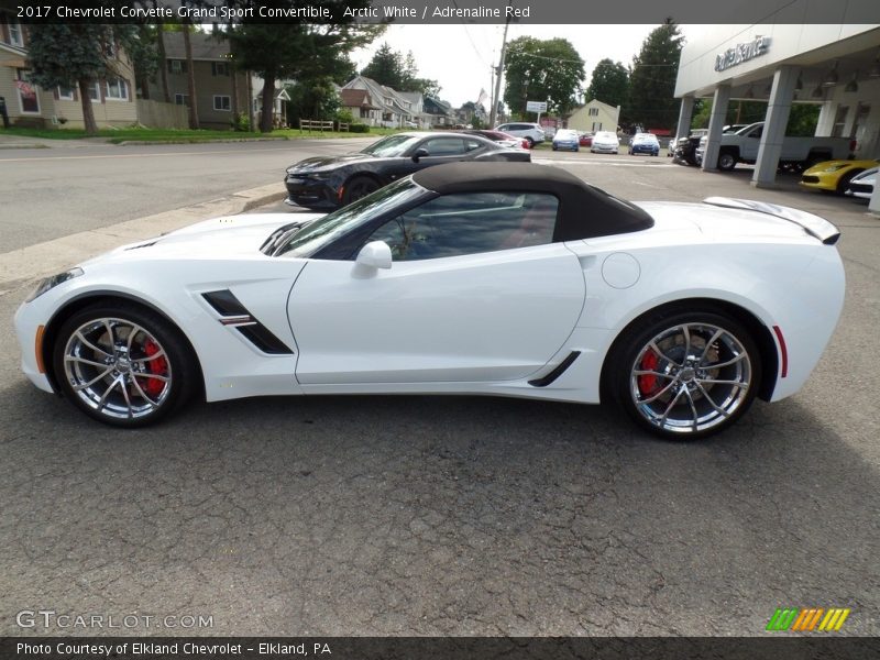Arctic White / Adrenaline Red 2017 Chevrolet Corvette Grand Sport Convertible