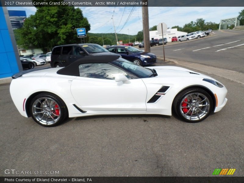 Arctic White / Adrenaline Red 2017 Chevrolet Corvette Grand Sport Convertible