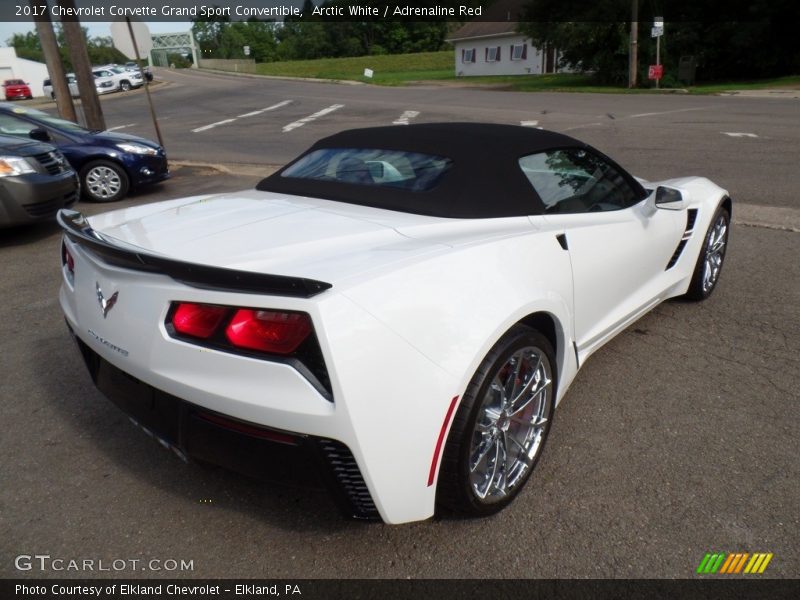 Arctic White / Adrenaline Red 2017 Chevrolet Corvette Grand Sport Convertible