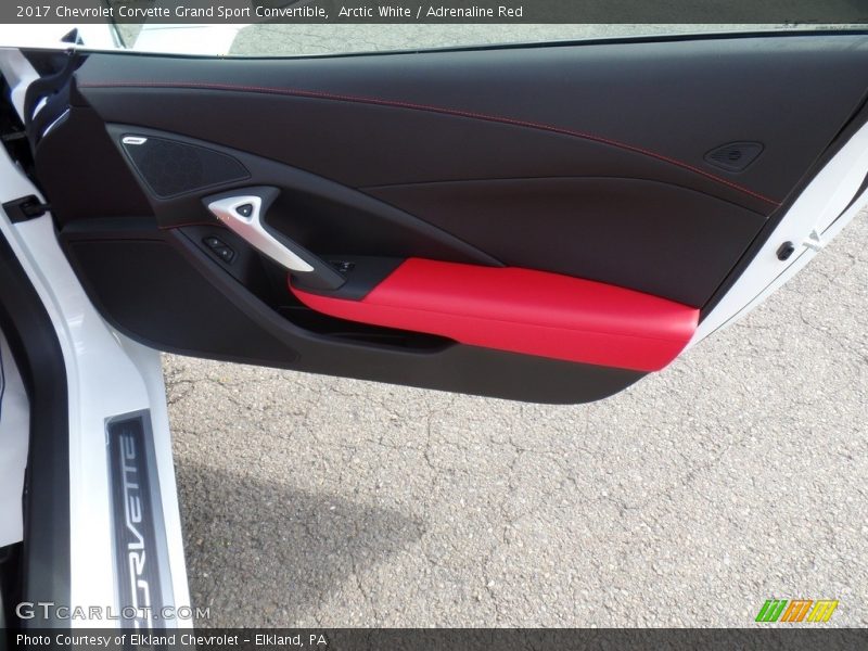 Arctic White / Adrenaline Red 2017 Chevrolet Corvette Grand Sport Convertible