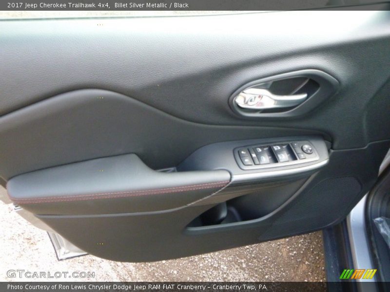 Billet Silver Metallic / Black 2017 Jeep Cherokee Trailhawk 4x4