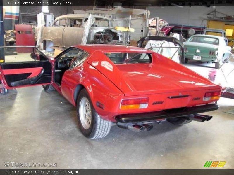 Red / Black 1972 De Tomaso Pantera