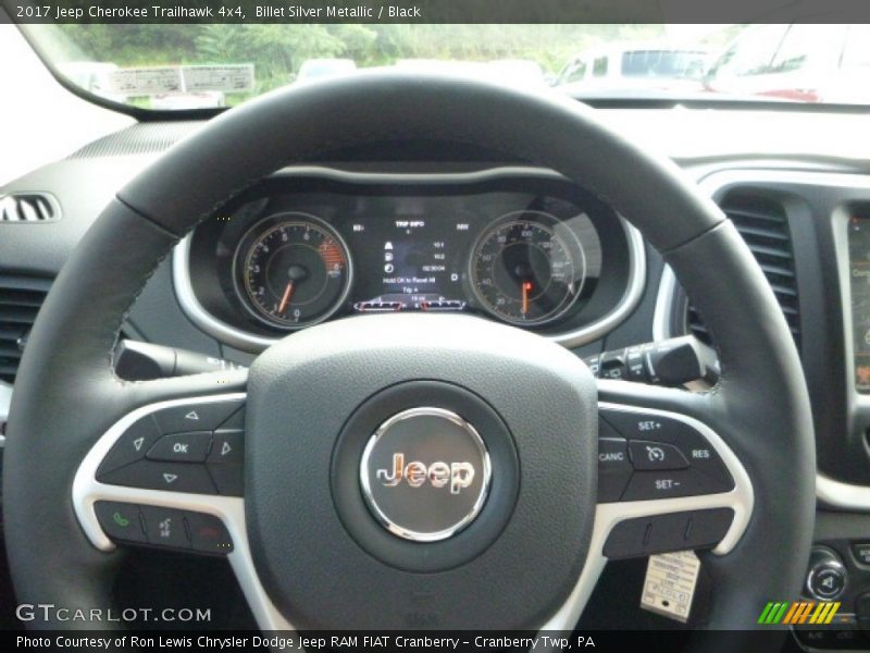 Billet Silver Metallic / Black 2017 Jeep Cherokee Trailhawk 4x4