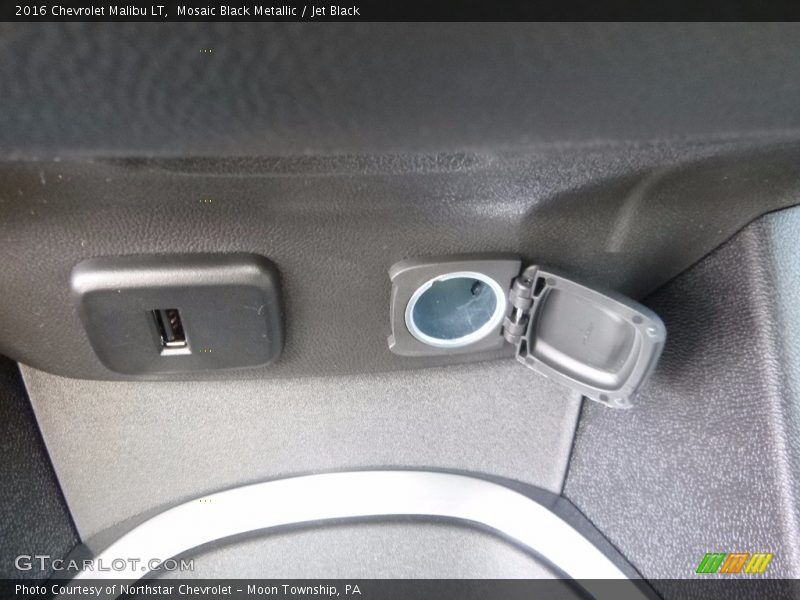Mosaic Black Metallic / Jet Black 2016 Chevrolet Malibu LT