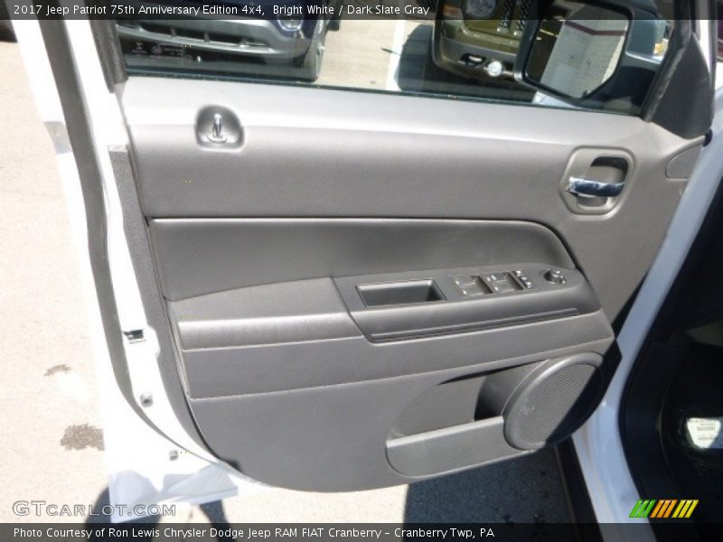 Bright White / Dark Slate Gray 2017 Jeep Patriot 75th Anniversary Edition 4x4