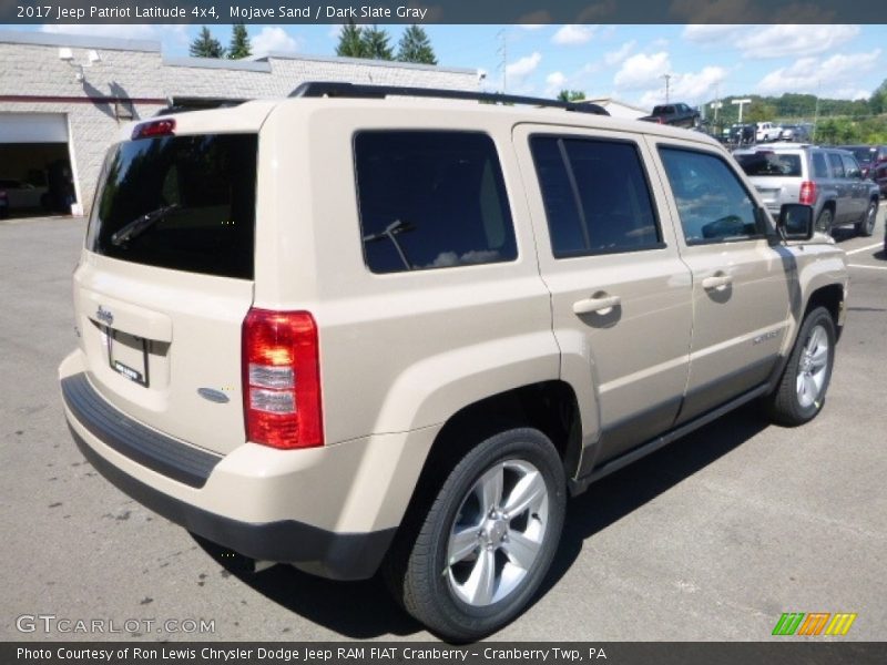 Mojave Sand / Dark Slate Gray 2017 Jeep Patriot Latitude 4x4