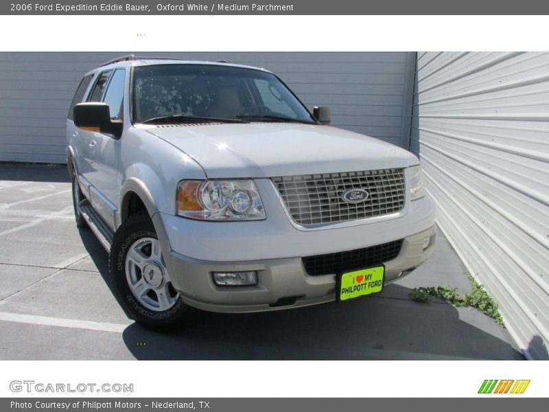 Oxford White / Medium Parchment 2006 Ford Expedition Eddie Bauer