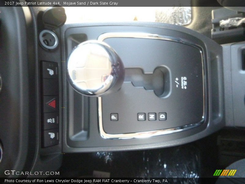 Mojave Sand / Dark Slate Gray 2017 Jeep Patriot Latitude 4x4