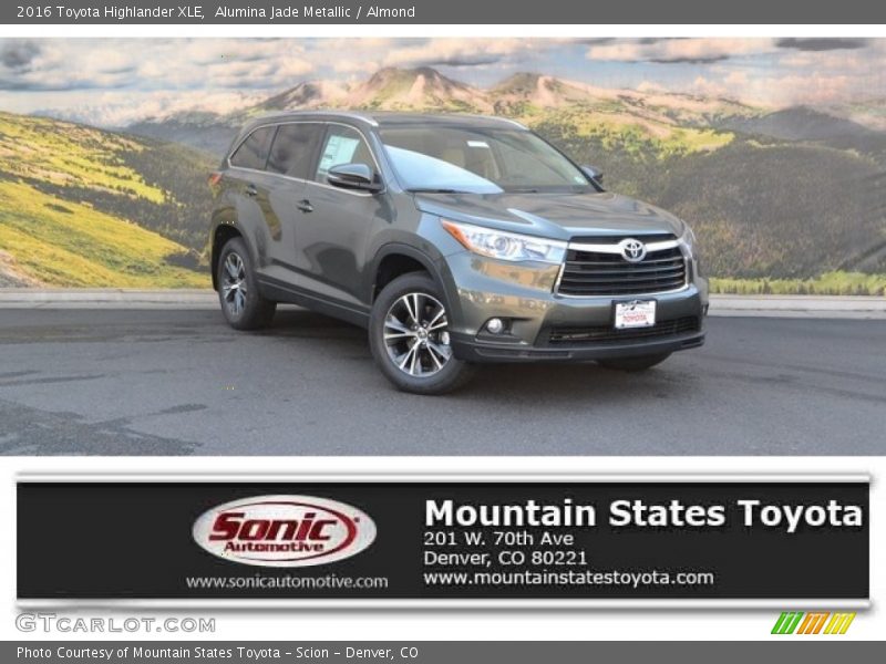 Alumina Jade Metallic / Almond 2016 Toyota Highlander XLE