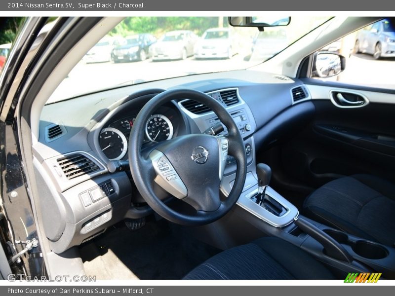 Super Black / Charcoal 2014 Nissan Sentra SV