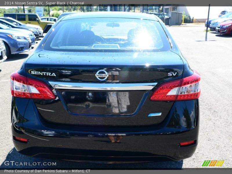 Super Black / Charcoal 2014 Nissan Sentra SV