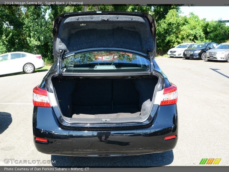 Super Black / Charcoal 2014 Nissan Sentra SV