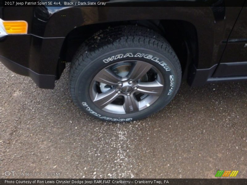 Black / Dark Slate Gray 2017 Jeep Patriot Sport SE 4x4