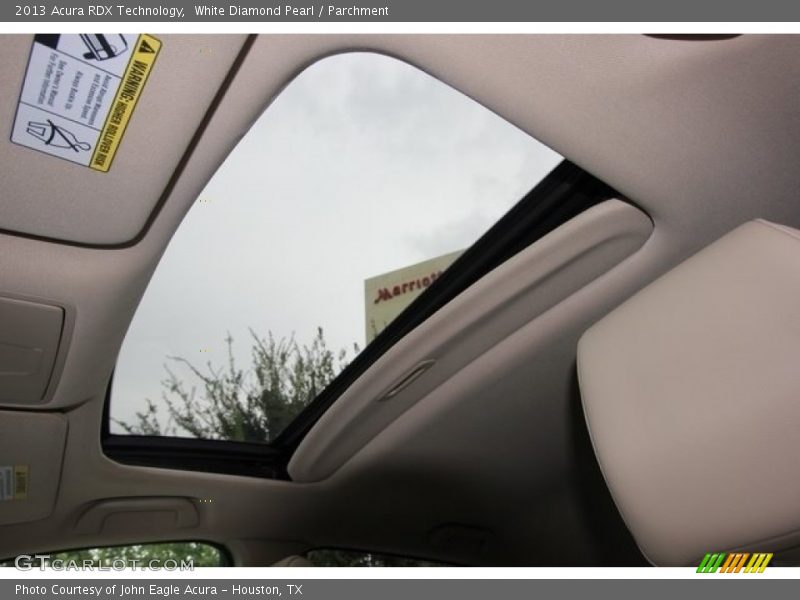 White Diamond Pearl / Parchment 2013 Acura RDX Technology