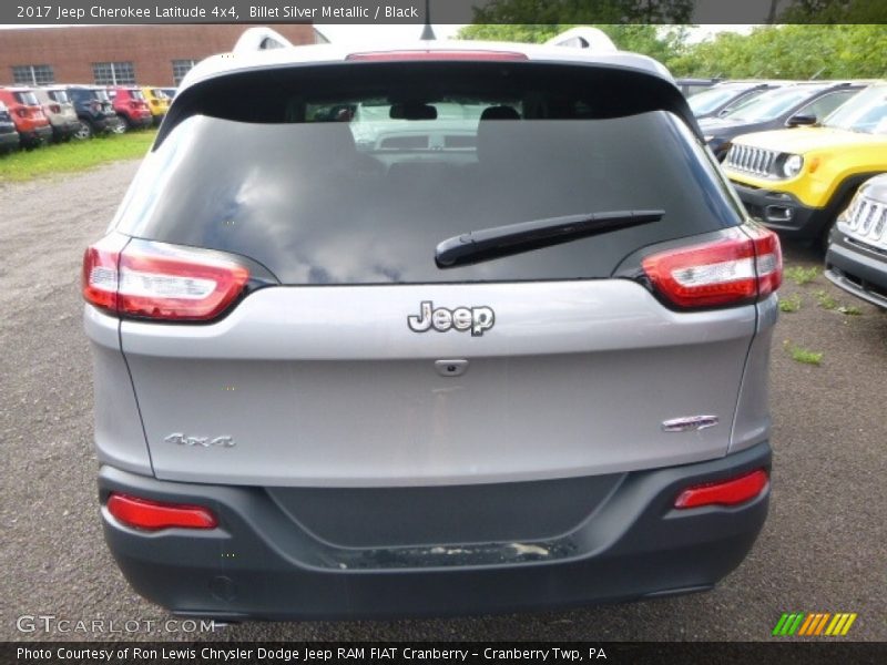 Billet Silver Metallic / Black 2017 Jeep Cherokee Latitude 4x4